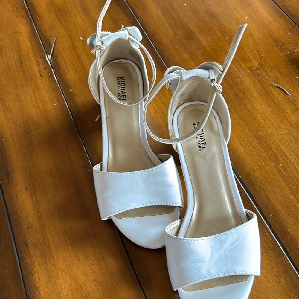 Michael Kors butterfly strap white heels